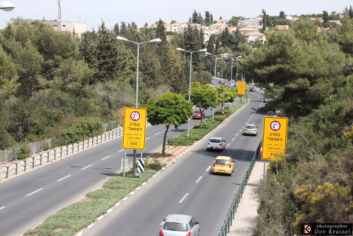 דרך חנקין: מבט מגשר אברהם עופר לכיוון נווה שאנן - גבעת זמר - שכונה חדשה בחיפה (צילום: דב קרייזל 052-2561272)