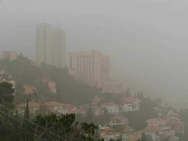 air_pollution_haifa.jpg