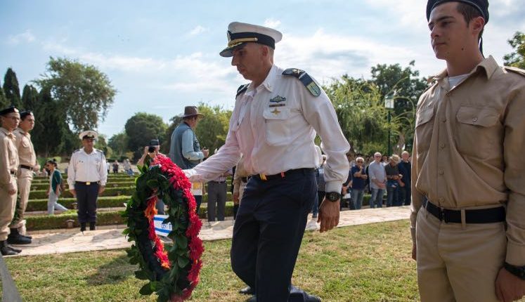 מפקד זרוע הים, אלוף אלי שרביט בטקס לציון 50 טביעת המשחתת אחי אילת