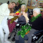 עמותת “יד עזר לחבר” חגגה לאהרון שוולבוים יום הולדת 100 !