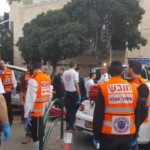 תאונת דרכים ברחוב ארלוזורוב בחיפה (צילום – איחוד הצלה כרמל)