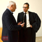 עורך הדין ליאור כץ עם אביהו האן (צילום – חגית אברהם)