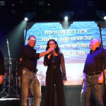 יוצאי להקות חיל הים בהופעה במועדון הביט בחיפה (צילום – ירון כרמי)