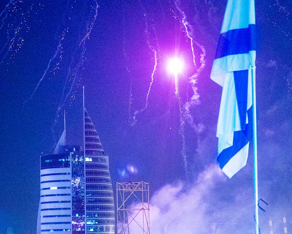 מופע זיקוקים בחיפה - יום העצמאות (צילום - ירון כרמי)