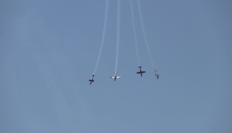 מטוסים אירובטיים מעל חיפה במטס חיל האוויר (צילום – איציק שכטר)