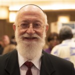 הרב דוד מצגר הגיע לכבד את הבהאים בכנס הבינלאומי (צילום – ירון כרמי)