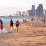 חוף הים הדרומי של חיפה (צילום – ירון כרמי)