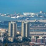 שפך הקישון ונמל מספנות ישראל – מבט מהאוניברסיטה (צילום – נגה כרמי)