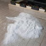 ברד כבד ברחוב חביבה רייך בחיפה (צילום: אירית סלוביטקר)