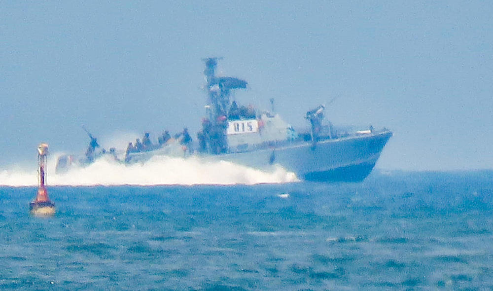 ספינות חיל הים בעת הפעילות הבוקר במפרץ חיפה (צילום: רותם הירשפלד - הום בראוזינג)