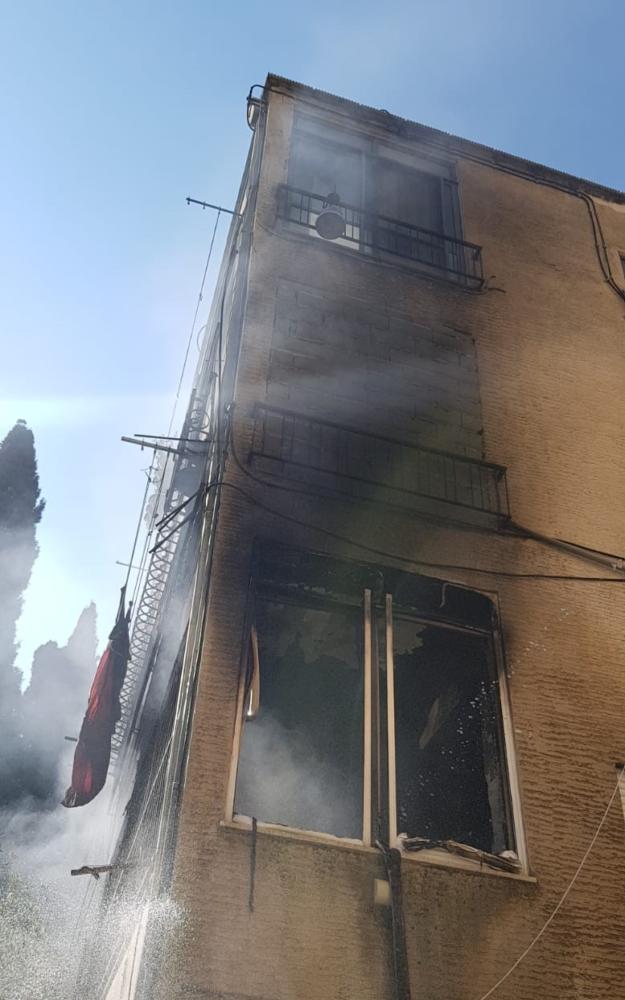 שריפה בדירת מגורים (צילום: דוברות כב