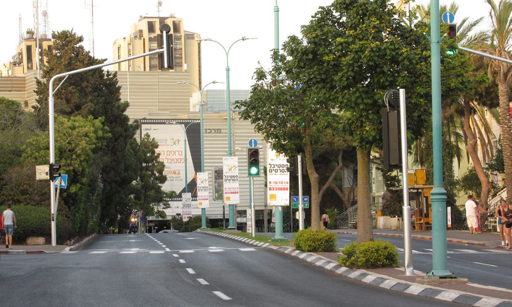 ציר מוריה והאודיטוריום בחיפה (צילום: ירון כרמי)
