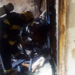 שרפה בדירה ברחוב אדמונד פלג בחיפה  (צילום: לוחמי האש)