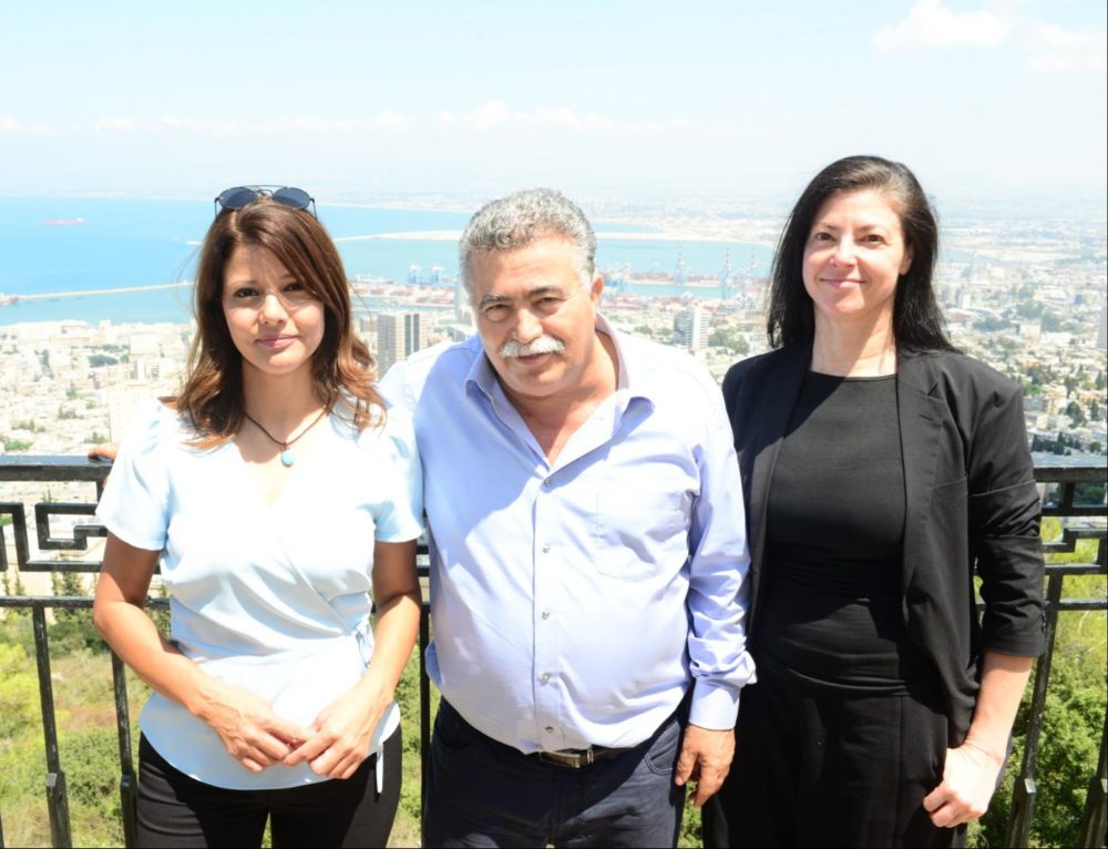 ראשי "העבודה-גשר" עמיר פרץ ואורלי לוי-אבקסיס וחברת הכנסת מרב מיכאלי (העבודה) בביקור בחיפה