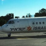 מטוס ישראייר לקראת המראה – שדה התעופה של חיפה (צילום: ירון כרמי)