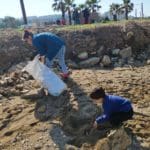 מבצע ניקוי חוף התכלת – Beach cleanup • מול הכנסיה (צילום: רותם וידן)