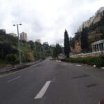 נחל הגיבורים • רחובות חיפה ריקים מאדם בליל הסדר – סגר קורונה (צילום: חי פה)
