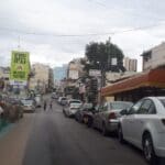 ואדי ניסנס, רח' חורי – יש מתי מעט חנויות מזון שעדיין פתוחות בואדי, אבל אין לקוחות. כולם בבתים – סגר קורונה (צילום: חי פה)