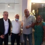 משמאל לימין: חזי עיני, אריה שאשא, איתן עופר • בית"ר חיפה יעקב מעפילה לליגה ב' – אירוע סיום העונה (צילום: מנשה שמש)