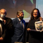 צופית גרנט מקבלת את עיטור פול האריס – רוטרי הוד הכרמל (צילום: ירון כרמי)