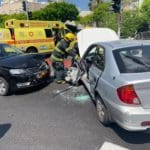 תאונה בכביש 4, בסמוך לצומת מוצארט (צילום: כבאות והצלה)