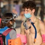 מיצג תנועת "XR – המרד בהכחדה" – טיילת בת גלים בחיפה (צילום: ירון כרמי)