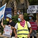 הפגנה – הדגלים השחורים בחיפה בעת ביקור נתניהו (צילום: חי פה בשטח)