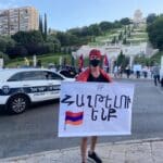 סרג׳ בידויאן – מחאת הארמנים בחיפה: אל תמכרו נשק לאזרביג'אן (צילום: סרג׳ בידויאן)