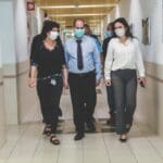 מנכ"ל המרכז הרפואי בני ציון ד"ר אוהד הוכמן,  ח"כ איילת שקד, מנהלת הסיעוד אילנה פטרפרוינד (צילום: מיכה בריקמן)