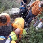 חילוץ מטיילים שסבלו מחבלות בגפיים בטיול בנחל אורן (צילום: מאת יחידת חילוץ גליל-כרמל)