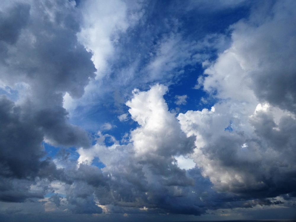 עננים (צילום יעל הורוביץ)