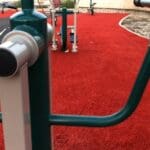 מתקני כושר חדישים – טיילת חולדה בחיפה (צילום: ירון כרמי)