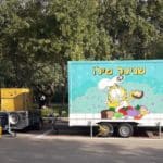 פוד טראק בקריית אליעזר – הגנרטור הצהוב החדיש הוצב במקום (צילום: חי פה)