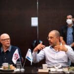 איתי אלימלך, יו"ר מחוז חיפה והצפון בארגון נכי צה"ל בהצגת הרפורמה נפש אחת (צילום: ארגון נכי צה"ל)