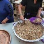 אורז שהכינו תושבות שכונת ואדי ניסנאס לארוחת האיפטאר (צילום: המרכז הקהילתי אחווה)