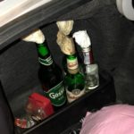 ערבי מחיפה נתפס עם בקבוקי תבערה נלכד עם בקבוקי תבערה ברכבו (צילום: משטרת ישראל)