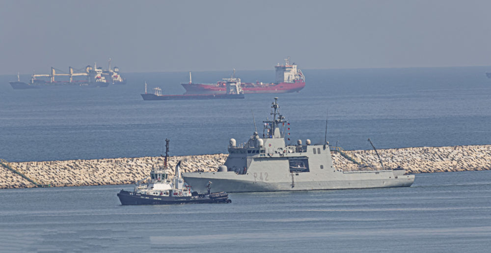 ספינת הפטרול הספרדי Rayo עוגנת בנמל חיפה (צילום: אנתוני הרשקו)