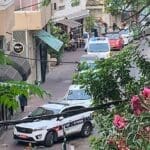 דקירה ברחוב מסדה בחיפה (צילום: איתמר זמיר)