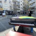 חיפה – רחבת הפסנתר – מרכז הכרמל – ארכיון. למצולמים אין קשר לכתבה  (צילום: ירון כרמי)