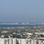 עכו ומפרץ חיפה – מבט מקריית מוצקין (צילום: ירון כרמי)