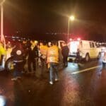 תאונת דרכים בצומת זבולון בגשם השוטף (צילום: איחוד הצלה)