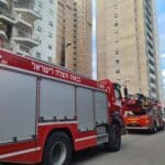 כבאית ומנוף גבהים (צילום: כבאות והצלה)