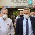 השר הורוביץ עם ד"ר הלברטל  בביקור ברמב"ם