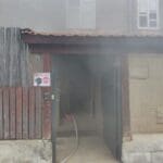 שריפה בדירה בקומת הקרקע ברחוב הפלוגות בקרית חיים (צילום: כבאות והצלה)