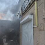 שריפה בדירה בקומת הקרקע ברחוב הפלוגות בקרית חיים (צילום: כבאות והצלה)