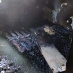 נזק כבד – שריפה בדירה בקומת הקרקע ברחוב הפלוגות בקרית חיים (צילום: כבאות והצלה)