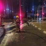 רכב עלה באש ביציאה ממנהרות הכרמל (צילום: כבאות והצלה)