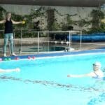התעמלות בבריכה במגדלי אלישע בחיפה (צילום: ירון כרמי – חי פה)