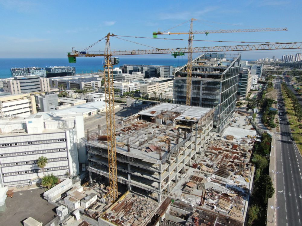 חיפה • בנייה חדשה - מת"ם (צילום רחפן: מרום בן אריה)