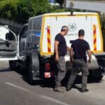 חבלני המשטרה ברחוב פינלנד בשכונת דניה בחיפה (צילום: חי פה)